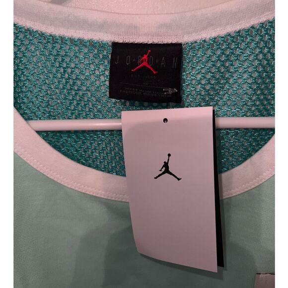 New Jordan Women's Jersey Mesh Logo Asymmetric Tank size 1X - Picture 3 of 6